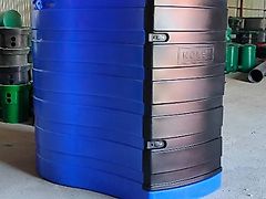 DC AdBlue-Behälter / AdBlue tank / Cuve à AdBlue / Serbatoio / Бак для AdBlue / Zbiornik AdBlue 1500 l