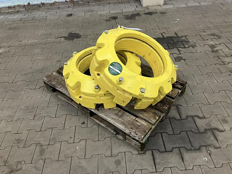 John Deere 2x 205+72 kg