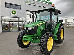 John Deere 5067E