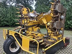 New Holland FI470 (KEMPER 375 PLUS) Maisbek