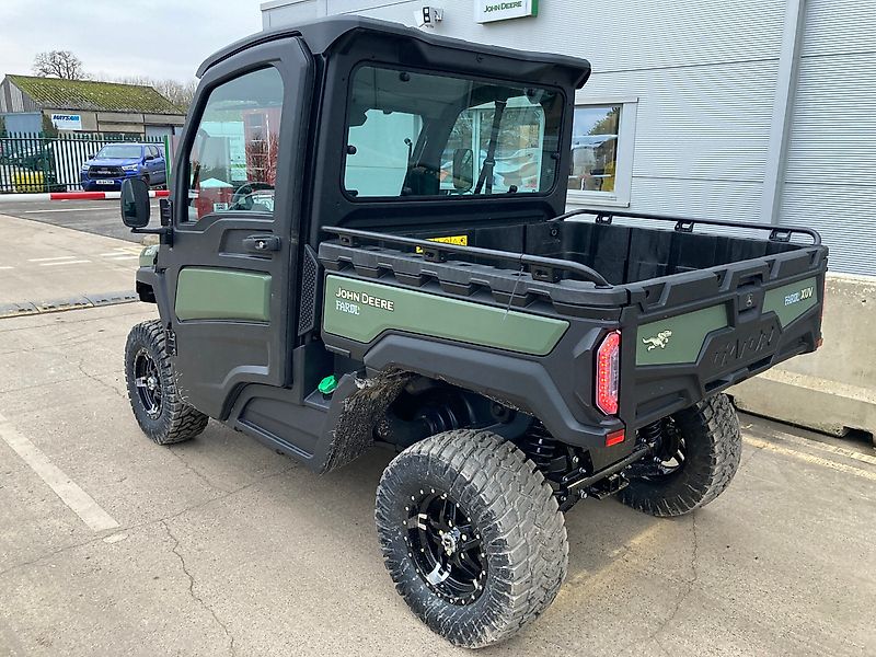 John Deere XUV875M