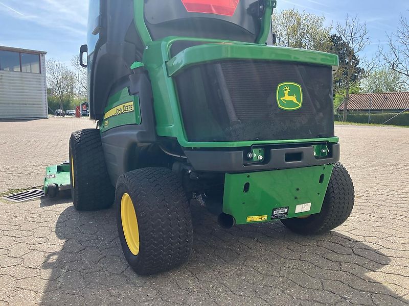 John Deere 1585 M/72" FASTBACK