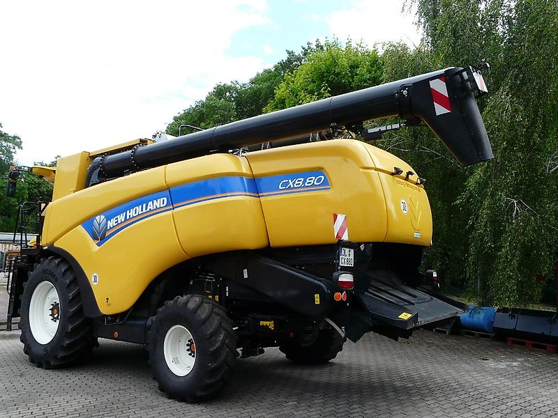 New Holland CX 8.80 mit SW Varifeed 8.53m u SWW