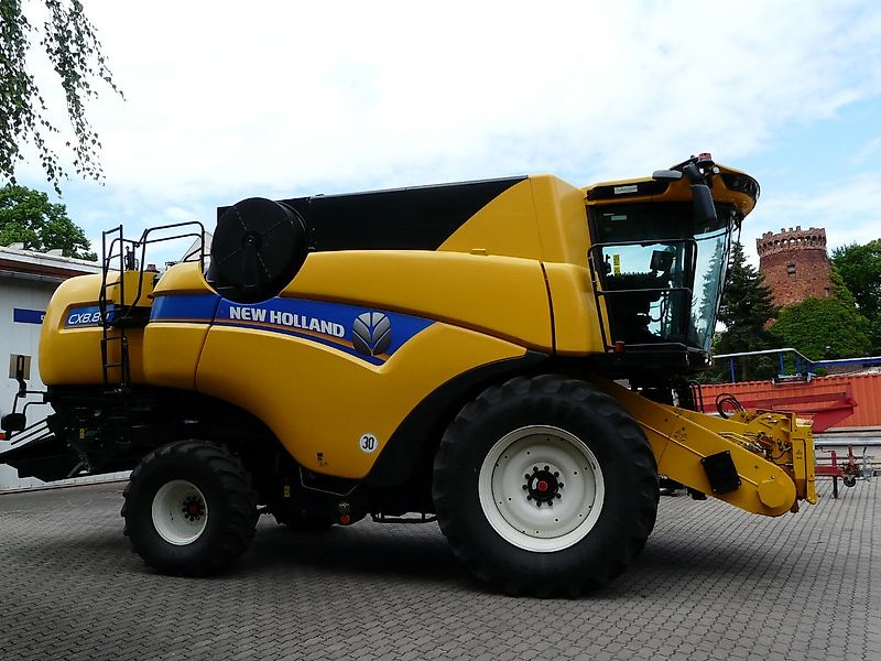 New Holland CX 8.80 mit SW Varifeed 8.53m u SWW