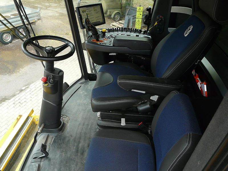 New Holland CX 8.80 mit SW Varifeed 8.53m u SWW
