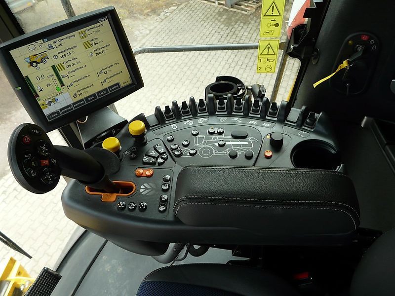 New Holland CX 8.80 mit SW Varifeed 8.53m u SWW