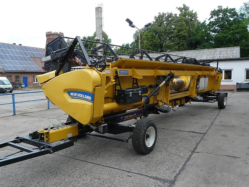 New Holland CX 8.80 mit SW Varifeed 8.53m u SWW
