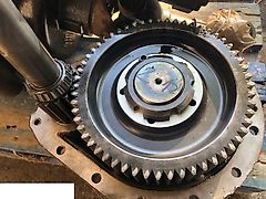 Volvo l30 - Zwolnica (Części zamienne)