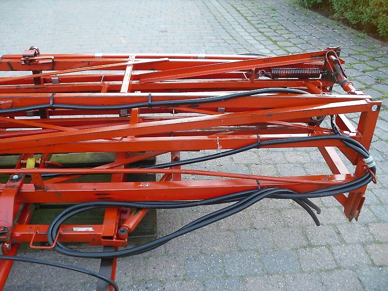 Rau Spritzgestänge,Typ SH 15--15m+hydr. Höhenverstellung