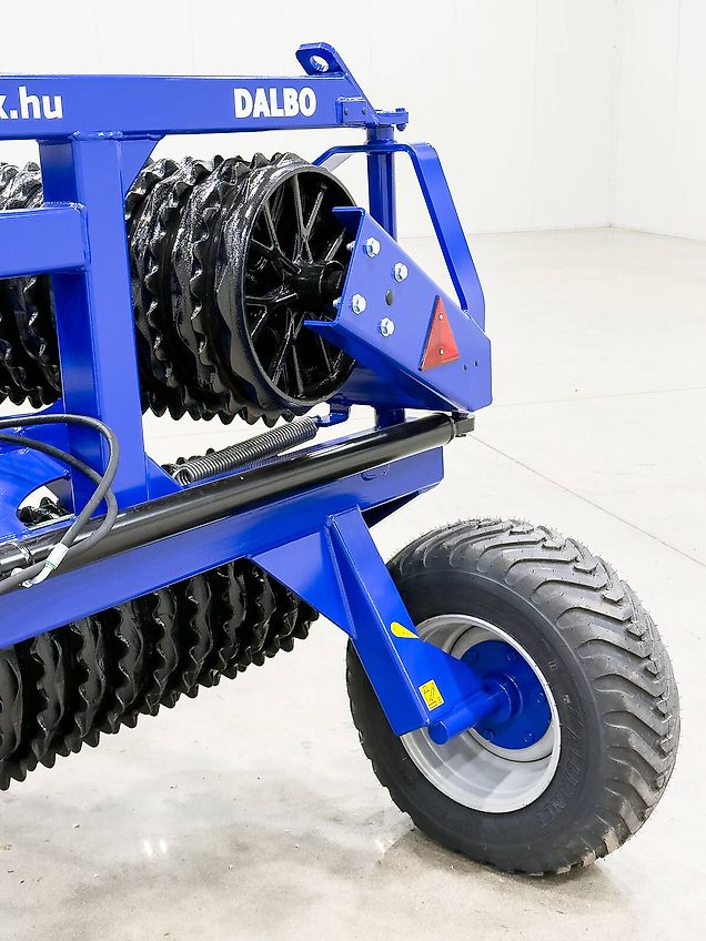 DALBO MiniMax 630 roller, 6,3 m working width, Cambridge Snowflake roller sections, made in Denmark