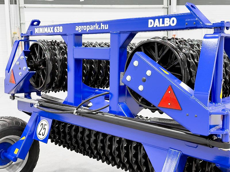 DALBO MiniMax 630 roller, 6,3 m working width, Cambridge Snowflake roller sections, made in Denmark