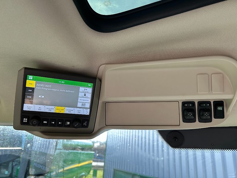 John Deere 6R 250 **MIETRÜCKLÄUFER**