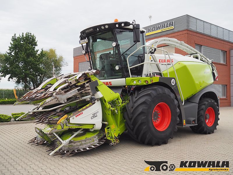 Jaguar 950 4x4 + Orbis 750
