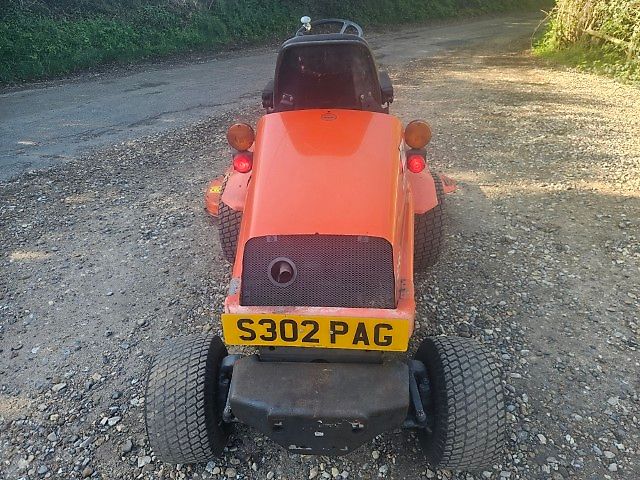 Kubota F2560 Ride On Mower