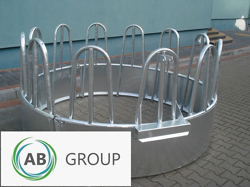 Agromet round feeder for cattle and horses M11/12