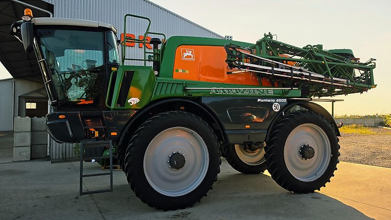 Pantera 4502