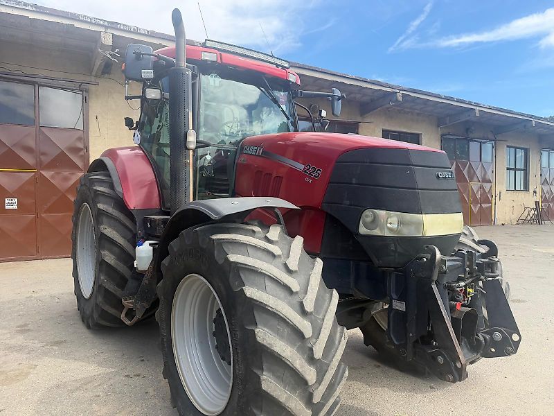 225 CVX