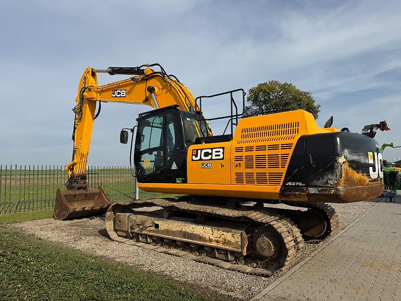 JS370 LC T4F 38t. rok 2018 Stan bdb.