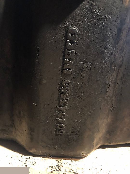 Iveco F4CE04 - Miska Olejowa 504043550 (Części zamienne)