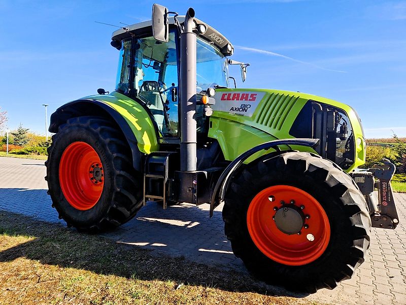 Axion 810