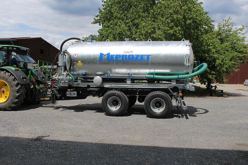 Meprozet Multilift Hakenlift-Güllefass 14000l Agritechnica