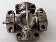 Case Kreuzgelenk Case L95mm 394125A1, 1981084C1