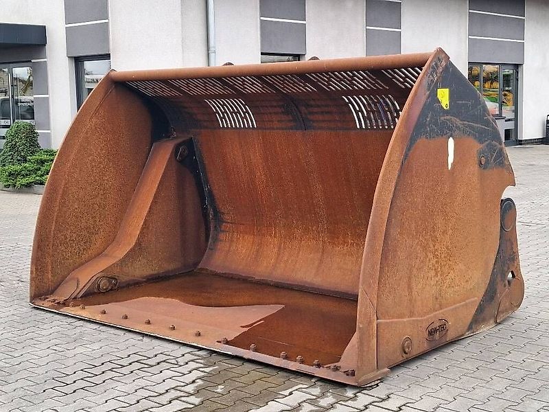 High dump bucket 7m3