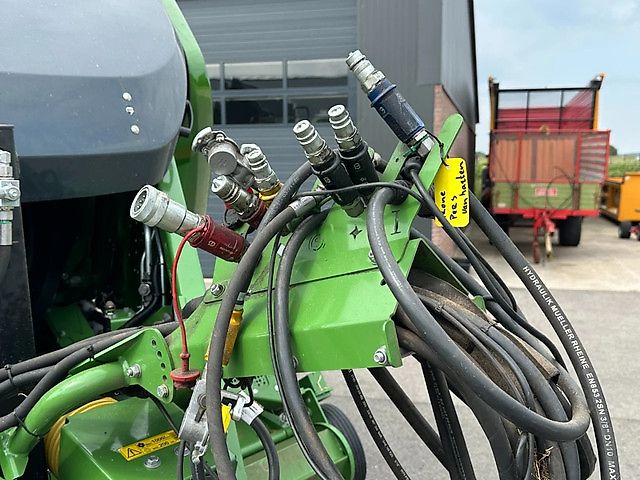 Krone Bigpack 1270 VC