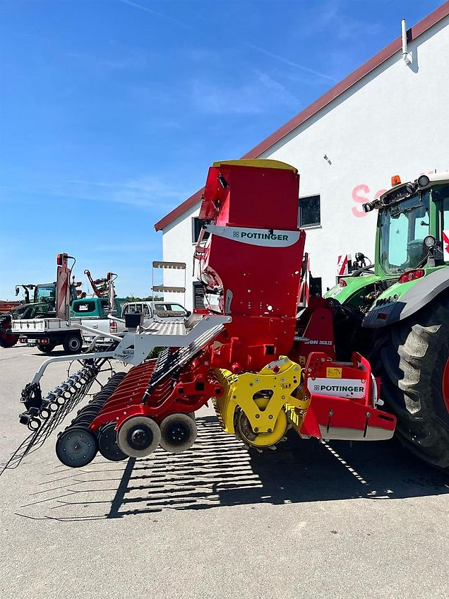 Pöttinger Vitasem 302 ADD + Pöttinger Lion 303.12 WG, Kombi