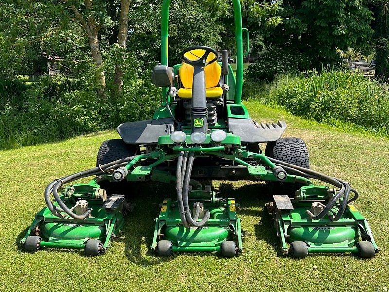 John Deere Terrain Cut 9009A