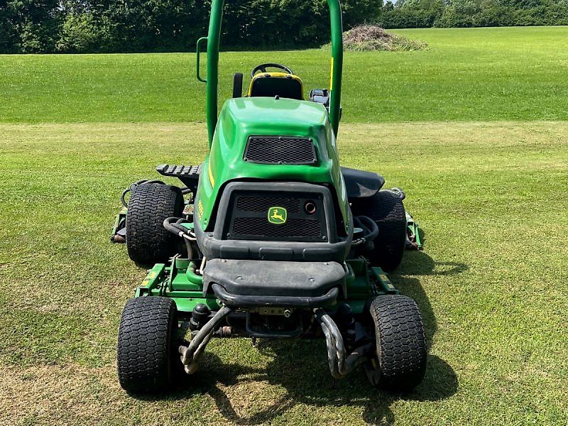 John Deere Terrain Cut 9009A