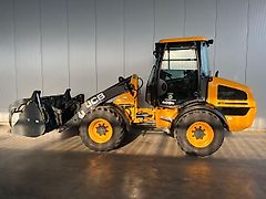 JCB 409 Agri