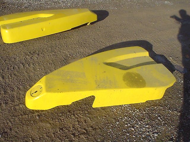 New Holland Varifeed Schneidwerk Seitenabdeckungen, nur noch 1 x vorhanden