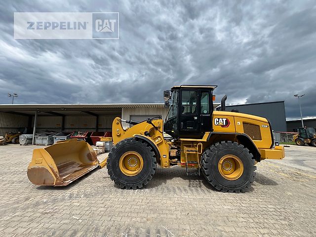 Caterpillar 926M