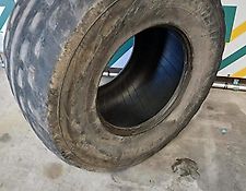 Michelin 710/50R26.5 Michelin Cargoxbib gebruikt 4mm karkas goed Michelin 710/50R26.5 Michelin Cargoxbib gebruikt 4mm karkas goed
