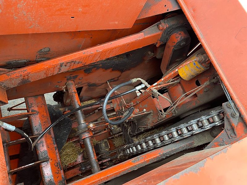 Hesston 4700 (Spare part/Reservedel/Ersatzteil)