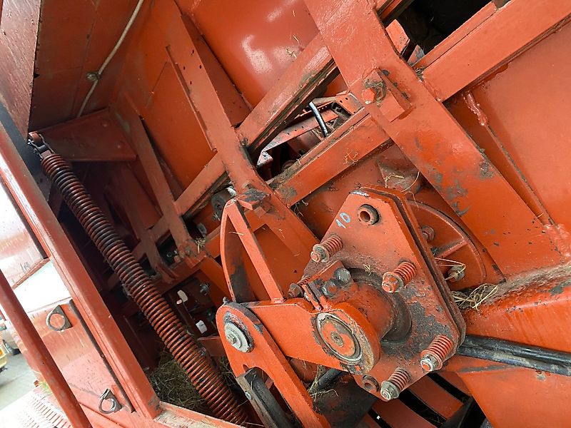 Hesston 4700 (Spare part/Reservedel/Ersatzteil)