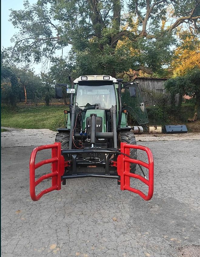 InterAgri Ballenzange / Rundballenzange CHB-01 / 1,85m