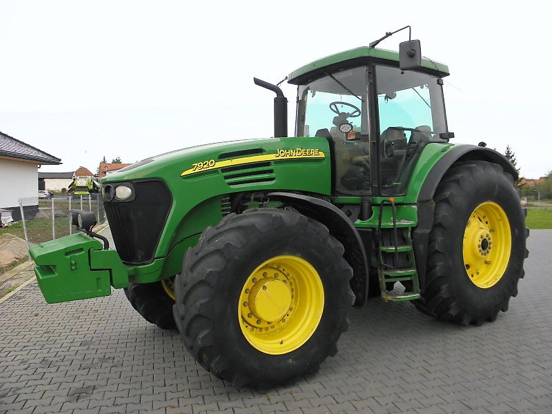 7920 2005 Rok, Nie Malowany, Stan Bardzo Dobry