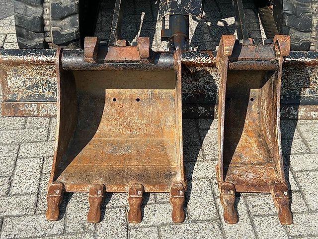 Yanmar SV26, quick bucket release, 294 hours, 2022!