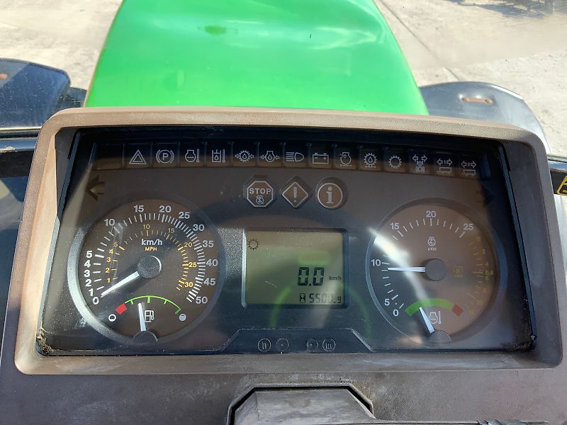 John Deere 6810 Tractor (ST23891)