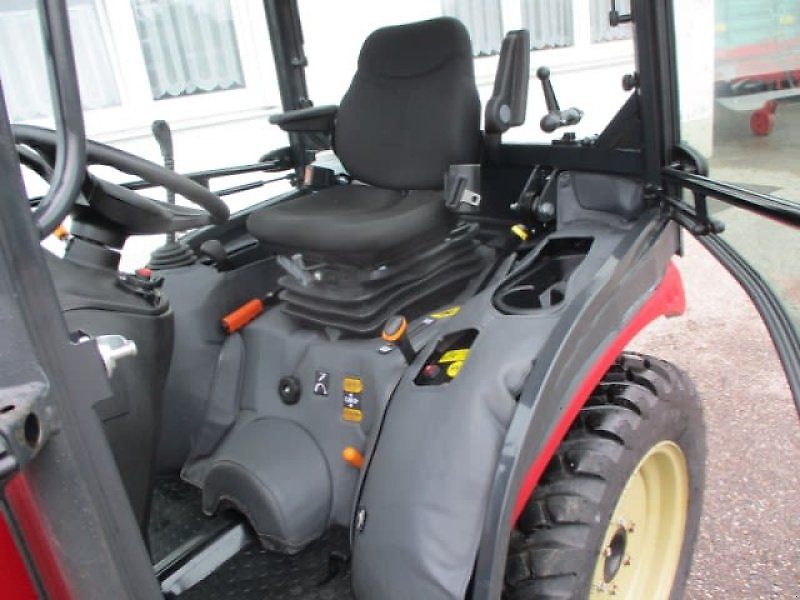 Yanmar SA 424 MIT KABINE #862