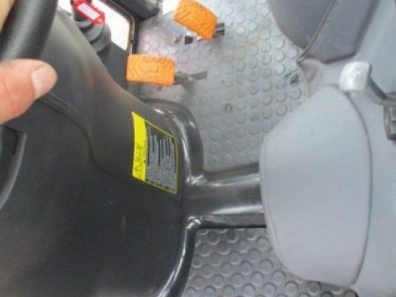 Yanmar SA 424 MIT KABINE #862