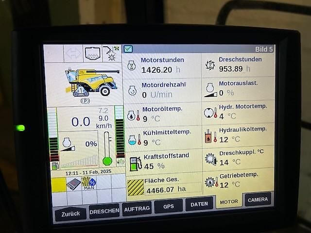 New Holland CR 8.80 Raupe mit IntelliSense & 10,70m Varifeed