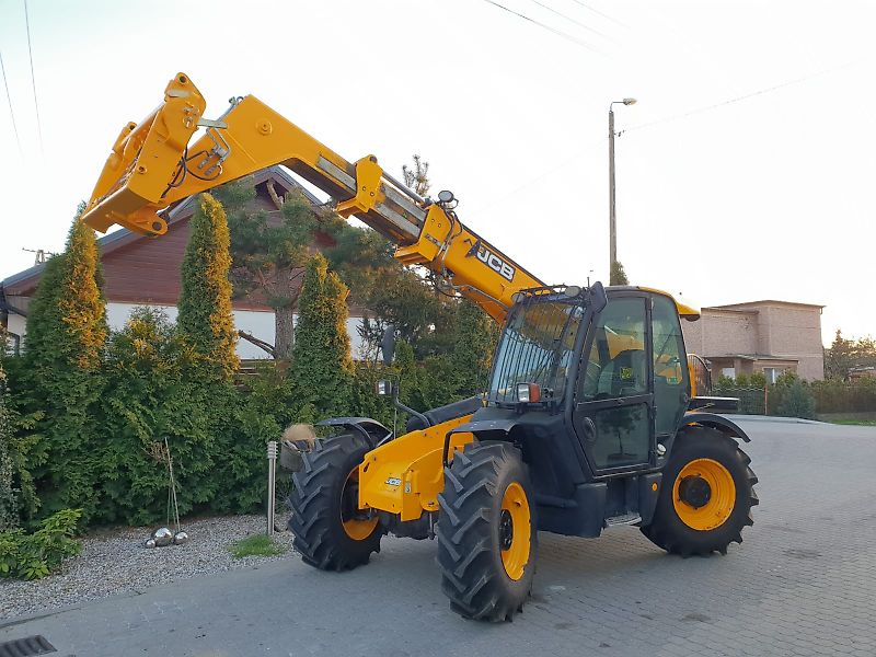 JCB 535 95 Teleskopowa ładowarka kołowa używany in 88 170 JCB 535 95 Teleskopowa ładowarka kołowa używany in 88 170