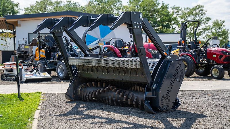 Aardenburg Delta XL 2250 Black Grizzly / Forstmulcher mit Rotor mit festen Zähnen 230 cm