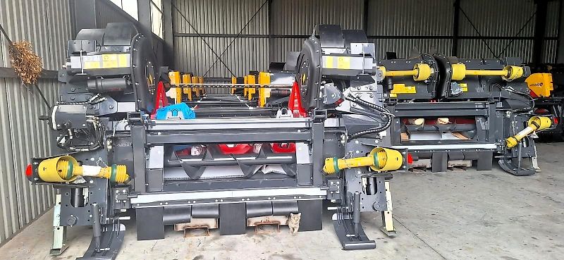 Przystawka do kukurydzy Capello Diamant 6 Rzędowa, Hydraulicznie Składana, Class Lexion, Tucano