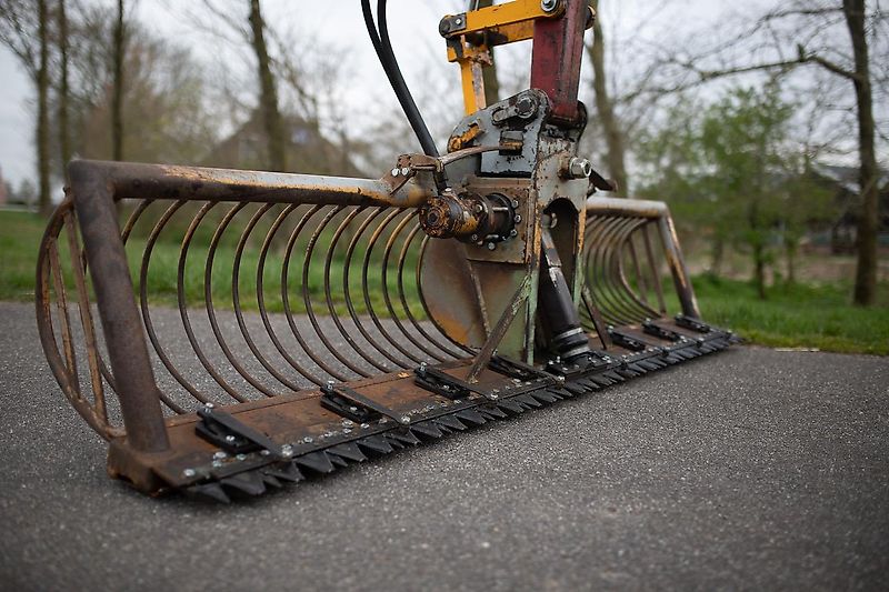 Bos Herder slootarm maaikorfarm baggerarm