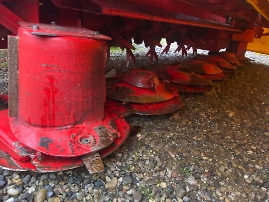 Pöttinger NOVACAT 302 ED