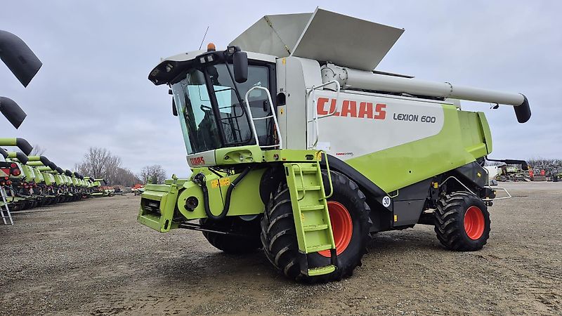 Lexion 600 z hederem